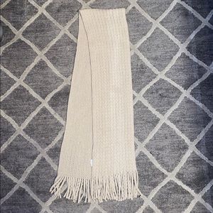 Scarf and mittens